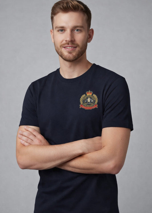 Marinblå herr t-shirt med ryggtryck av fyra polospelare till häst