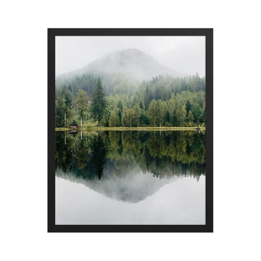 Wirvelvind Morgondimma över Ärtrikstjärn